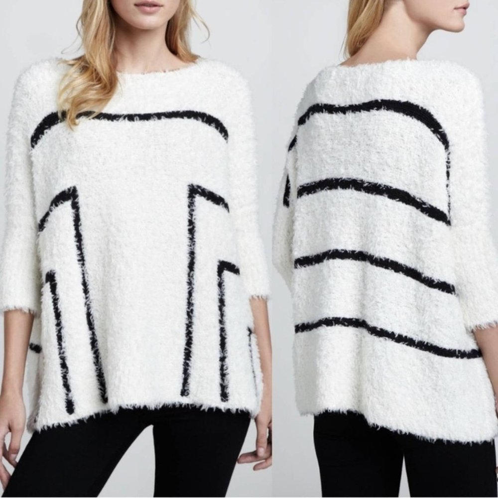 Elizabeth & James Fuzzy Boxy Contrast Pullover